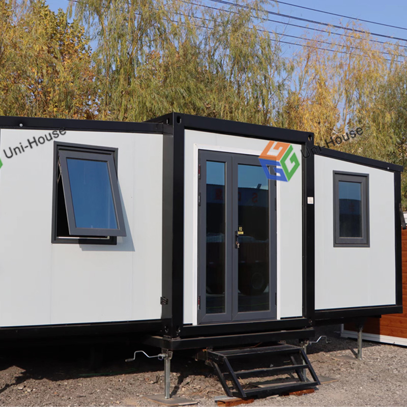 Trailer-Movable Expandable Container House